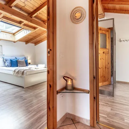 I Tre Sguardi Apartment Brusimpiano