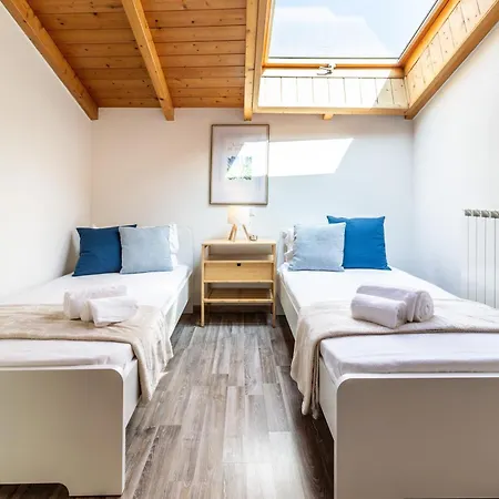 I Tre Sguardi Apartment Brusimpiano